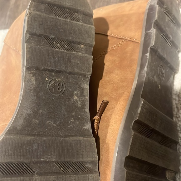 Women’s Target Boots - Picture 5 of 5